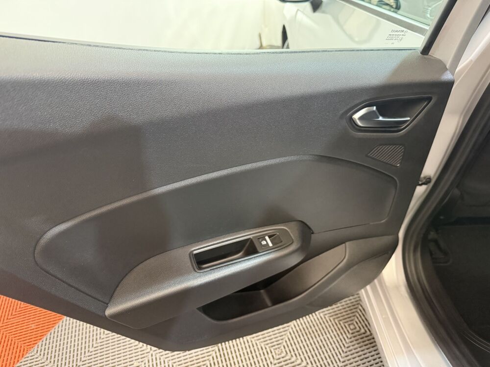 Clio Business TCe 100 - 20 2020 occasion 91580 &Eacute;tr&eacute;chy