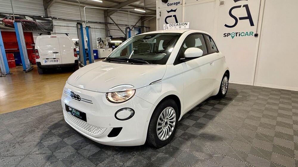 500 E 42kWh 2023 occasion 30220 Aigues-Mortes
