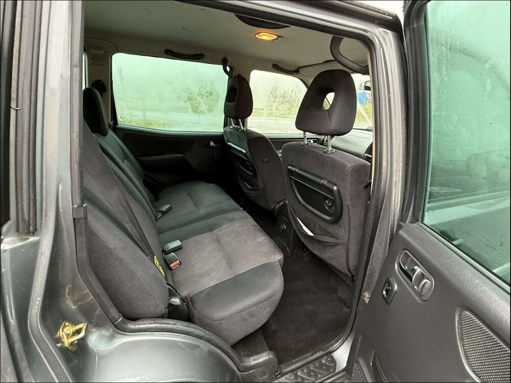 Terrano 2.7Tdi Confort 2004 occasion 61170 Montchevrel
