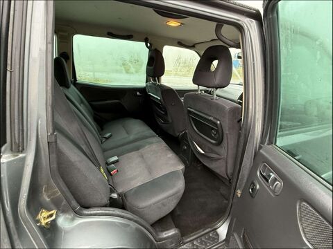 Terrano 2.7Tdi Confort 2004 occasion 61170 Montchevrel