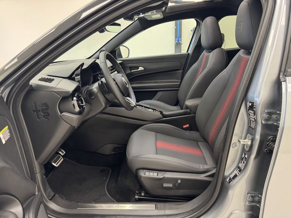 Junior 1.2 Ibrida 136ch Speciale DCT6 2025 occasion 76360 Barentin