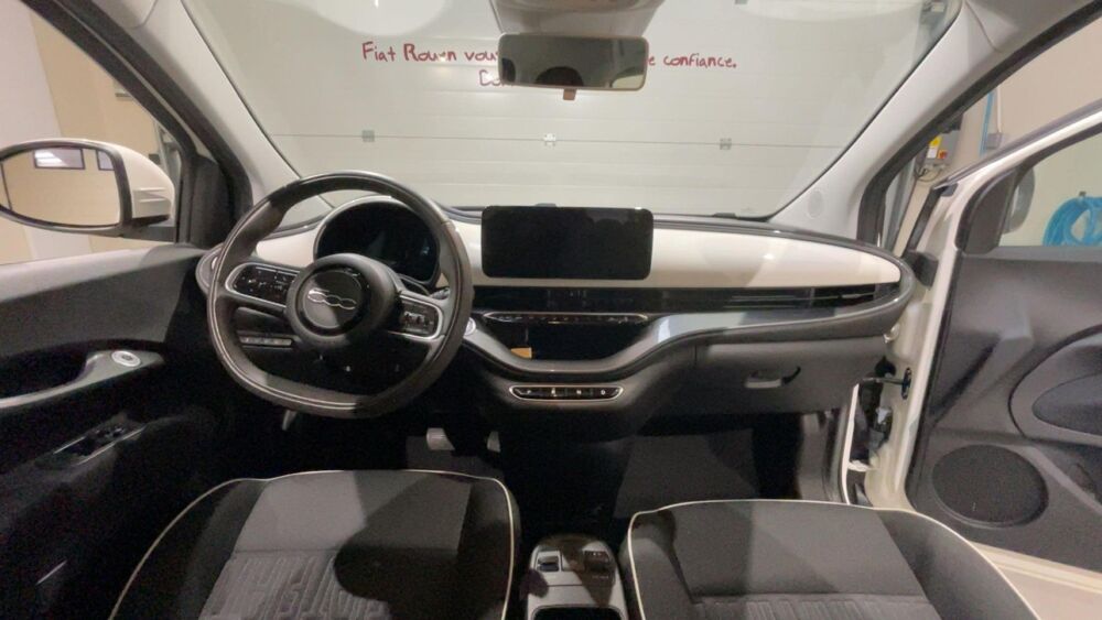 500 E 24kWh 2023 occasion 76360 Barentin