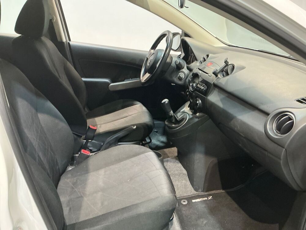 Mazda2 1.6 MZ-CD Dynamique 2013 occasion 35210 Ch&acirc;tillon-en-Vendelais