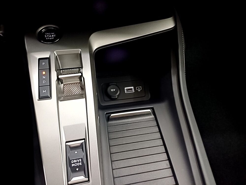 308 1.5 BLUEHDI 130 AUTO8 ALLURE 2024 occasion 63300 Thiers