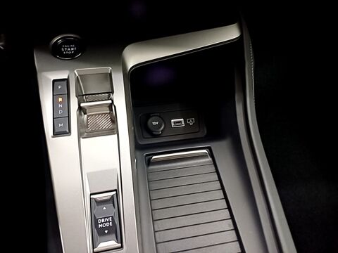 308 1.5 BLUEHDI 130 AUTO8 ALLURE 2024 occasion 63300 Thiers
