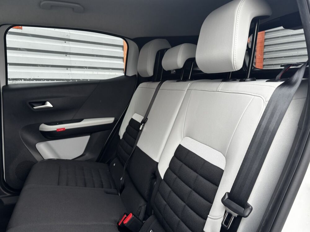 C3 Aircross Hybride 145 e-DSC6 MAX 7 places 2025 occasion 86440 Mign&eacute;-Auxances
