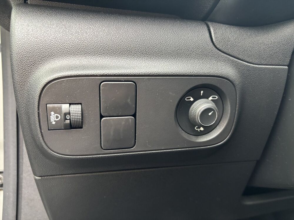 C3 PureTech 110 S&S BVM6 Feel Pack 2022 occasion 69330 Meyzieu