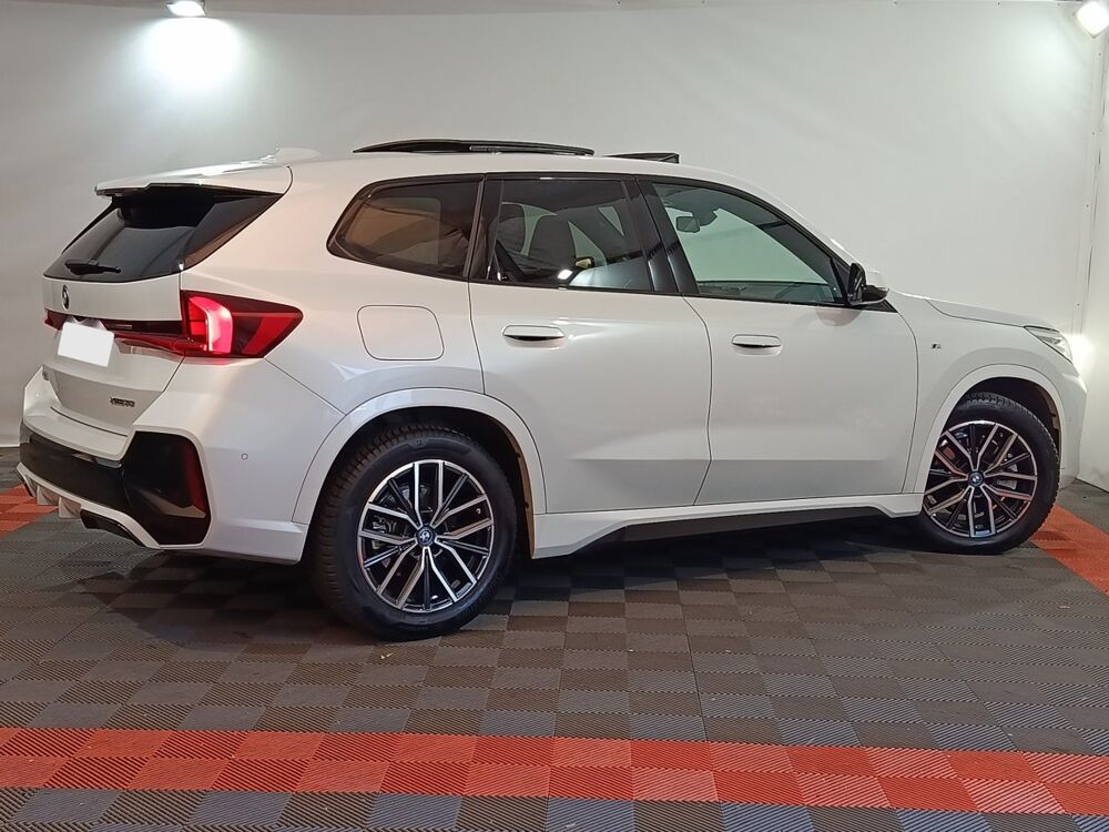 iX1 xDrive30 M Sport 2023 occasion 91580 &Eacute;tr&eacute;chy