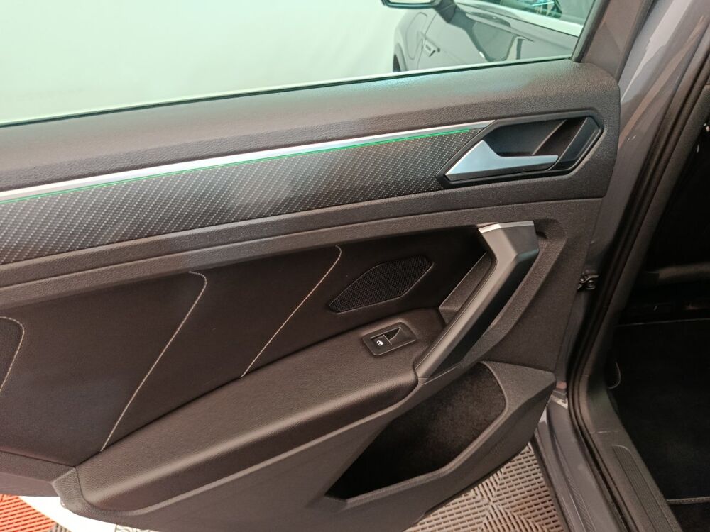 Tiguan 1.4 eHybrid 245 DSG6 R-Line 2021 occasion 91580 &Eacute;tr&eacute;chy
