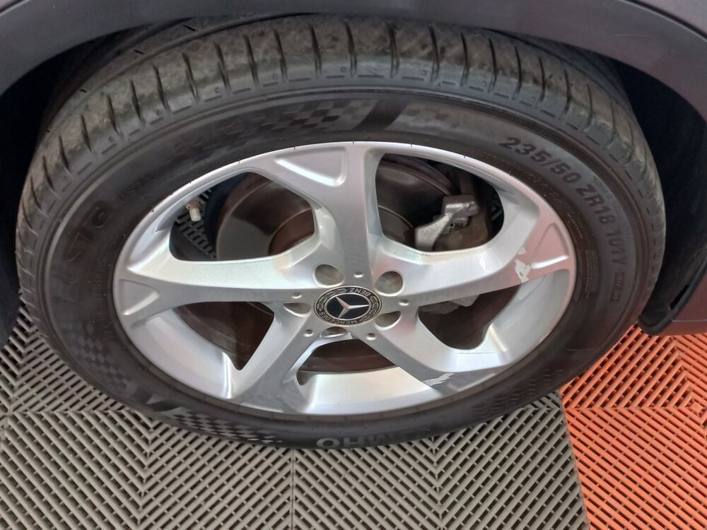 Classe GLA GLA 180 Business Edition BVA7 2019 occasion 91580 &Eacute;tr&eacute;chy