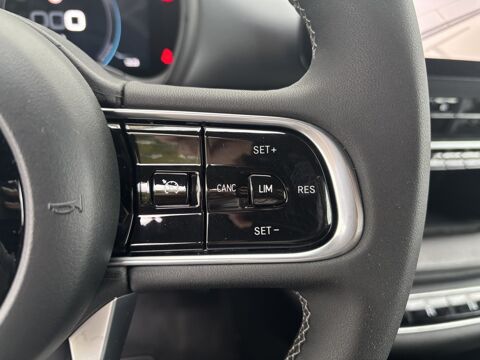 500 BEV 42KWH 2025 occasion 69330 Meyzieu