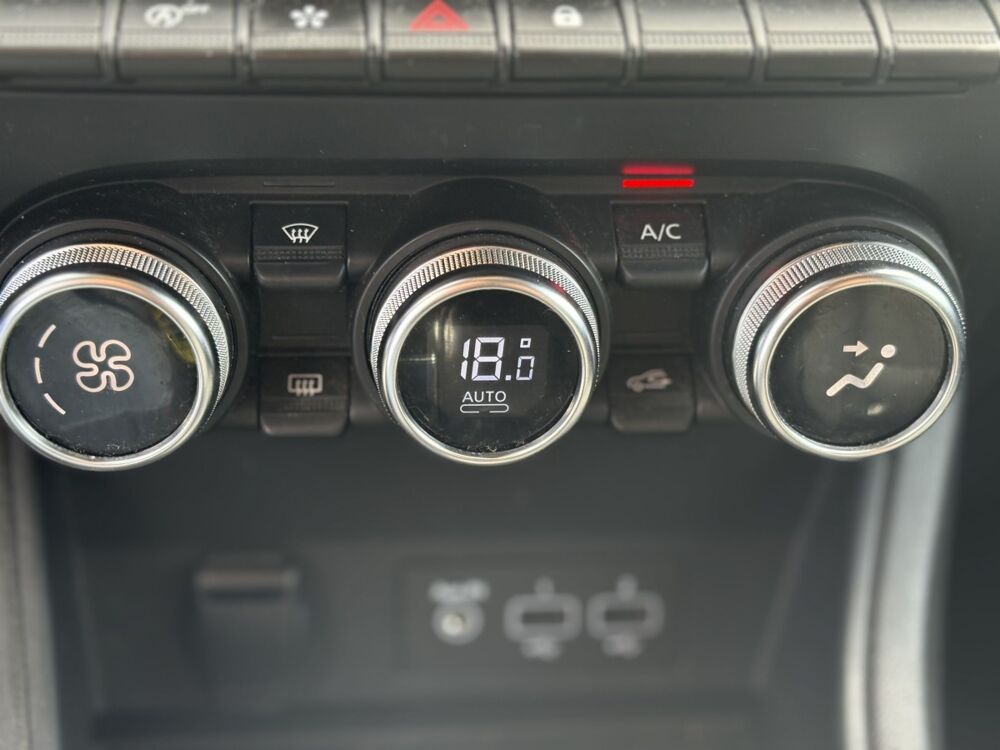 Captur Intens TCe 160 EDC -21 2022 occasion 30610 Sauve