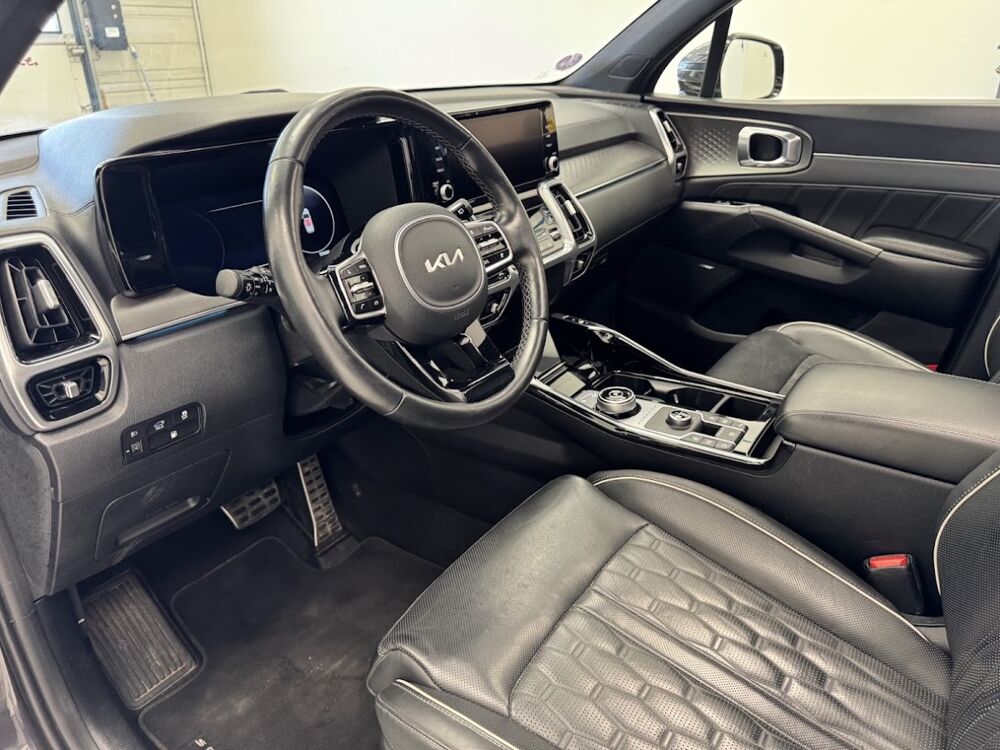 Kia Sorento 1.6 T-GDI PHEV 4WD PREMIUM AUTO 7-SEATS occasion - Hybride ...