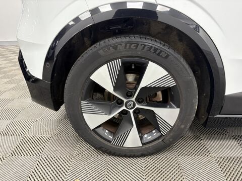 M&eacute;gane equilibre EV40 130ch standard charge 2022 occasion 86500 Montmorillon