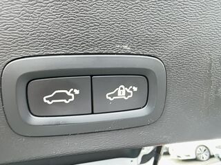 XC40 T3 163 Geartronic 8 Momentum 5 portes (juin 2020) (co2 165) 2020 occasion 40160 Parentis-en-Born