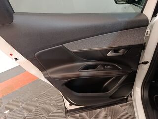 3008 1.2 PURETECH 130 S&S GT LINE 2017 occasion 91580 &Eacute;tr&eacute;chy