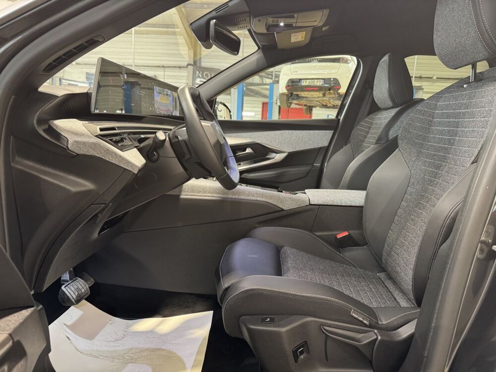 3008 1.2 HYBRID 145 E-DCS6 Allure Business 2026 occasion 30220 Aigues-Mortes