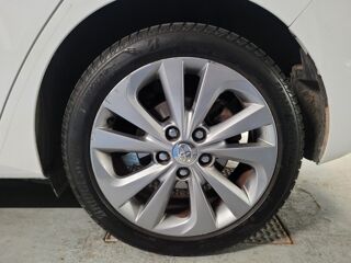 Auris Hybride 136h Style 2013 occasion 93600 Aulnay-sous-Bois