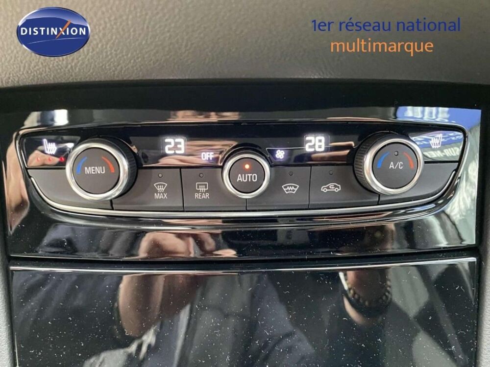 Grandland x 1.6 HYBRID TURBO 300 AT8 ULTIMATE 2021 occasion 91580 &Eacute;tr&eacute;chy