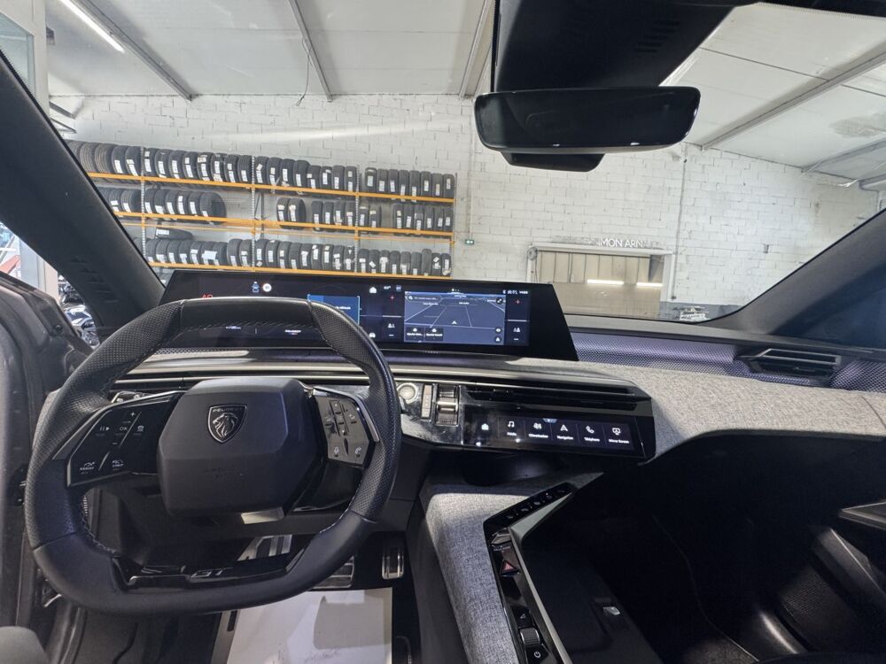 3008 1.2 HYBRID 145 E-DCS6 GT 2025 occasion 30220 Aigues-Mortes