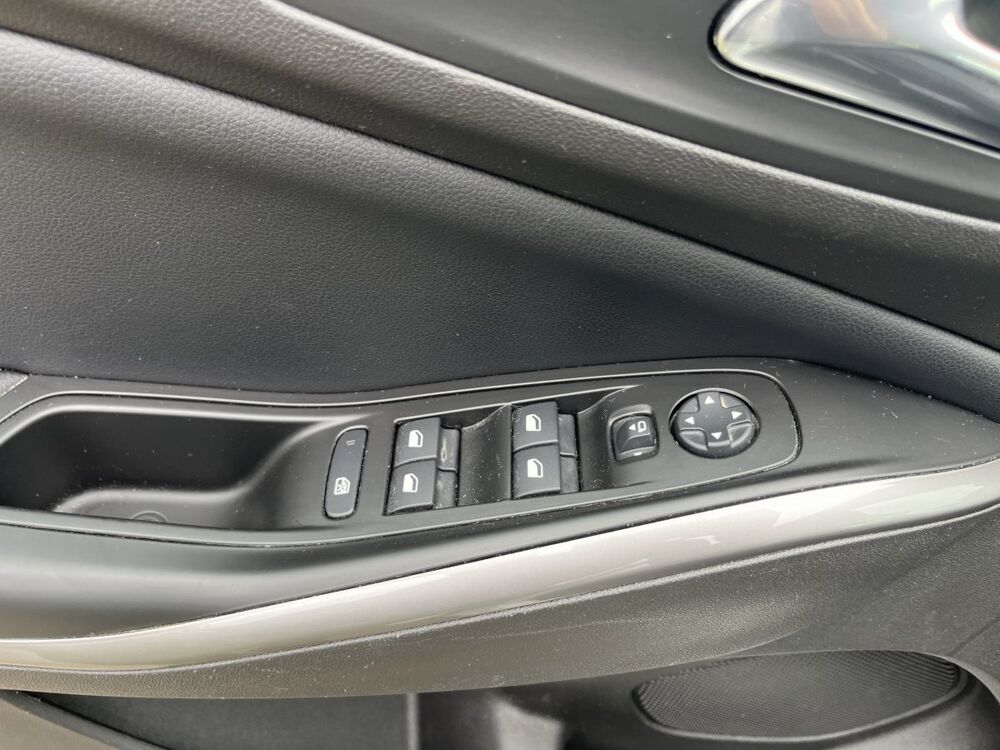 Grandland 1.5 Diesel 130 ch Auto DESIGN & TECH 2023 occasion 44150 Saint-G&eacute;r&eacute;on