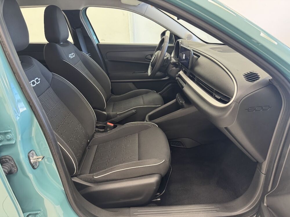 Fiat 600 1.2 Hybrid 100 DCT6 Pack Confort 2024 occasion 76360 Barentin