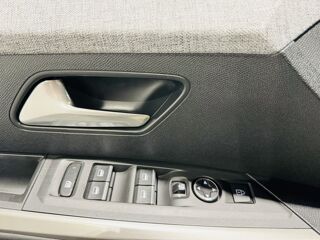 3008 1.2 HYBRID 145 E-DCS6 GT + ALCANTARA 2025 occasion 30220 Aigues-Mortes