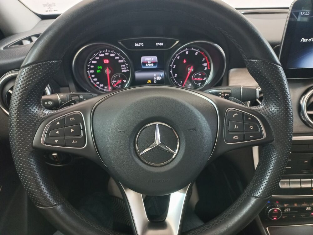 Classe GLA GLA 180 Business Edition BVA7 2019 occasion 91580 &Eacute;tr&eacute;chy