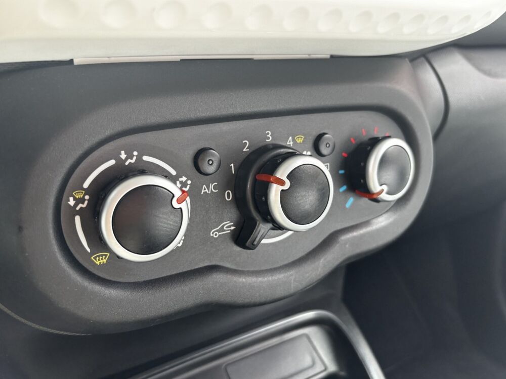 Twingo Zen TCe 95 - 20 2020 occasion 86440 Mign&eacute;-Auxances