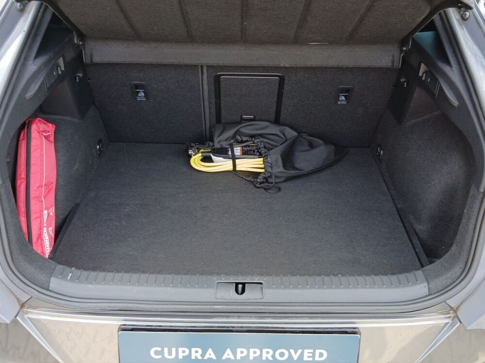 Formentor 1.4 e-HYBRID VZ 245 ch Attelage Gris Graph&egrave;ne Pack XL Autres 2023 occasion 69007 Lyon