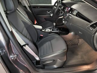Laguna Bose 1.5 dCi 110 Fap Eco2 2011 occasion 93600 Aulnay-sous-Bois