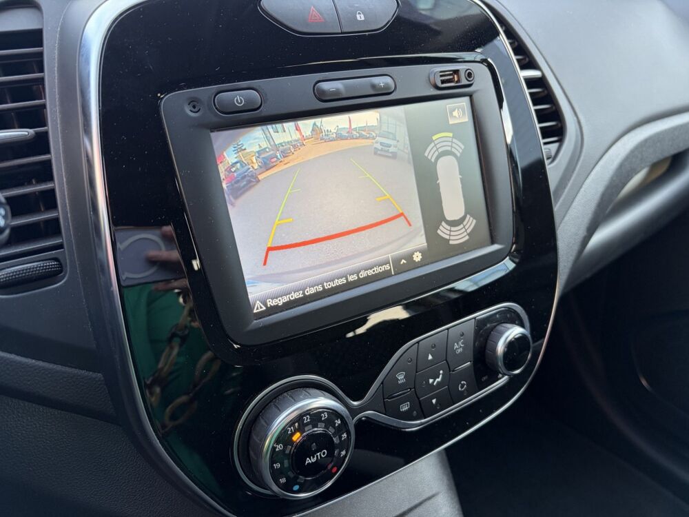 Captur Intens Blue dCi 95 2018 occasion 38370 Saint-Clair-du-Rh&ocirc;ne