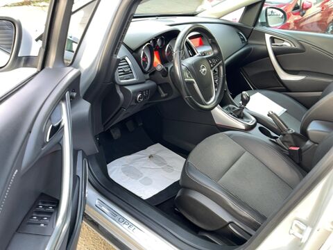 Astra 1.7 CDTI 125 ch FAP Connect Pack 2012 occasion 61170 Montchevrel