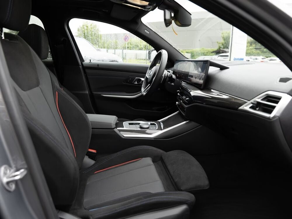 S&eacute;rie 3 330e M Sport 292 ch Toit ouvrant Attelage Cam&eacute;ra 360&deg; Autres 2025 occasion 69007 Lyon