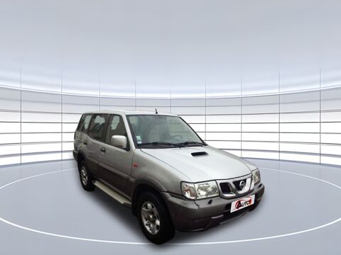 Terrano 3.0 Di Familyspace 5 portes (juil. 2003) (co2 262) 2003 occasion 61170 Montchevrel