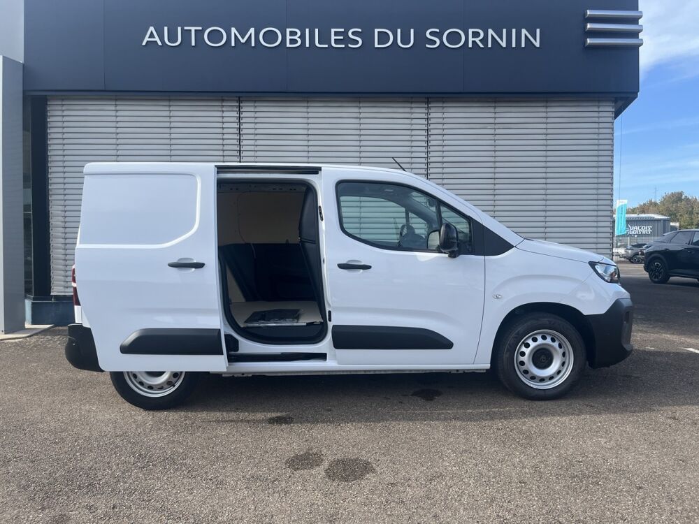 Jumpy Taille M Pack Prem Con 650kg HDI 100 2024 occasion 42190 Charlieu