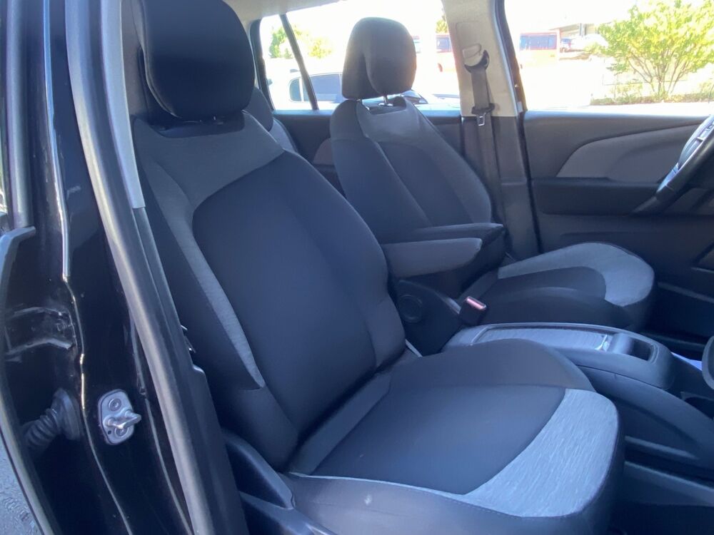 Grand C4 Spacetourer PureTech 130 S&S EAT8 Feel 2021 occasion 30260 Quissac