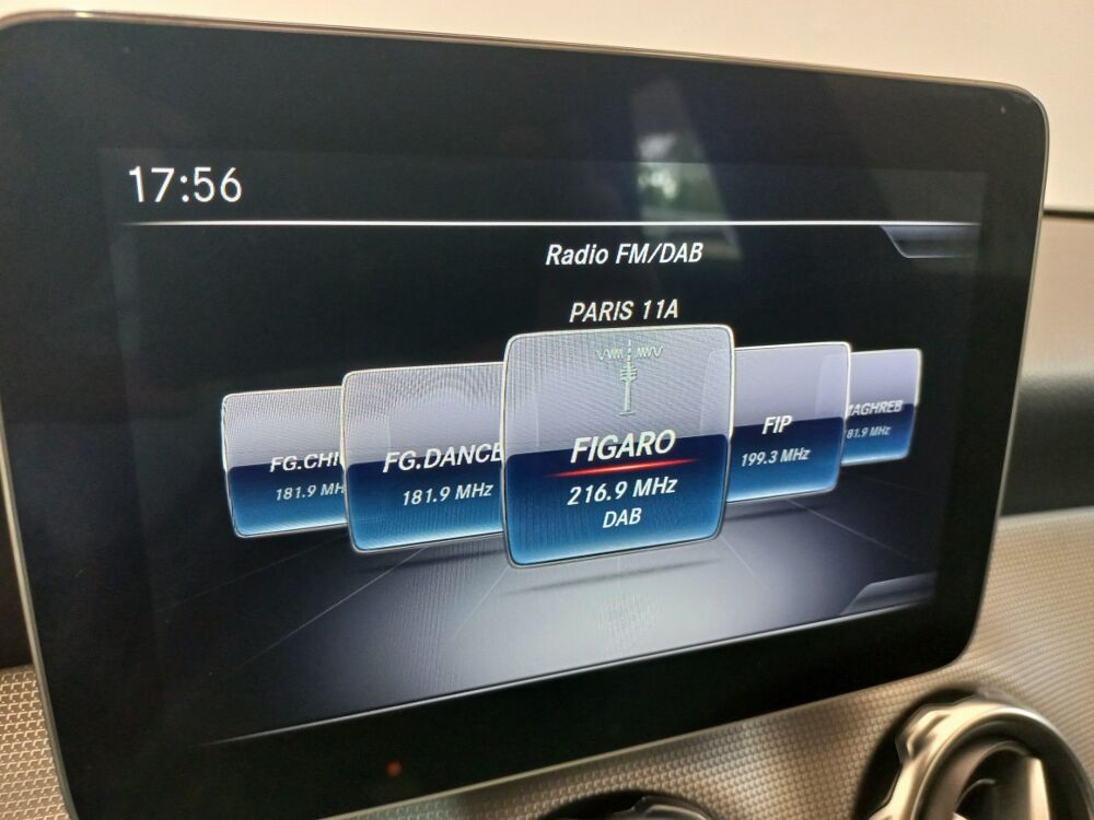 Classe GLA GLA 180 Business Edition BVA7 2019 occasion 91580 &Eacute;tr&eacute;chy