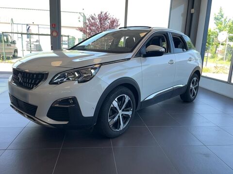 Peugeot 3008 130 S&S EAT8 ALLURE Toit panoramique 2019 occasion Villefontaine 38090