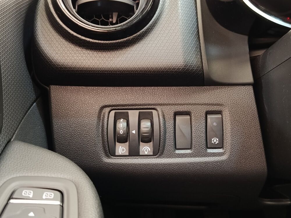 Clio IV Business dCi 75 - 18 2018 occasion 91580 &Eacute;tr&eacute;chy