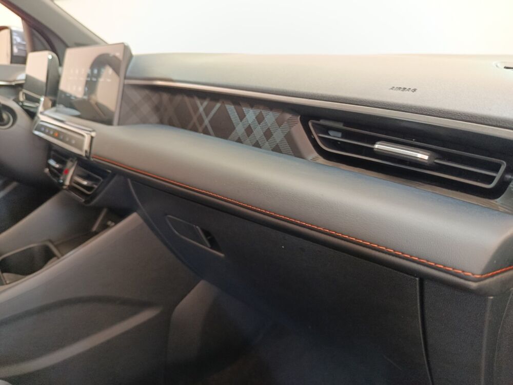 MG3 1.5L 195ch Hybrid+ Luxury 2024 occasion 91580 &Eacute;tr&eacute;chy