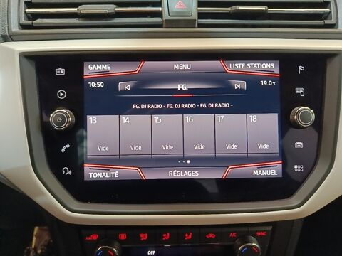 Arona 1.0 EcoTSI 115ch DSG7 S/S Xcellence 2019 occasion 91580 &Eacute;tr&eacute;chy