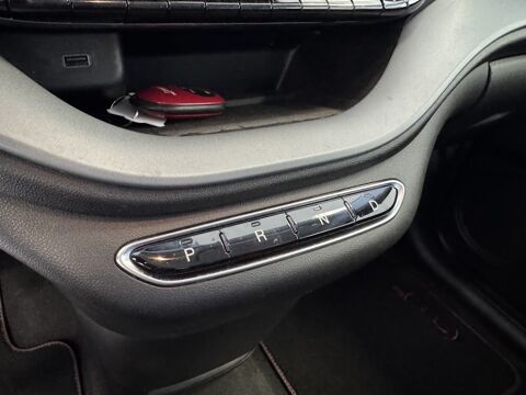 500 24kWh (Red) 2023 occasion 76360 Barentin