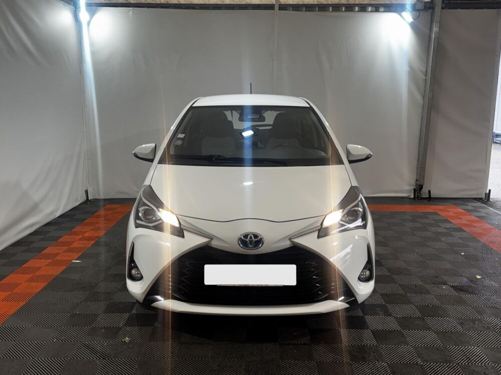 Yaris 1.5 Hybride 100h France Business 2020 occasion 91580 &Eacute;tr&eacute;chy
