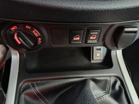 Navara Double-Cab 2.3 dCi 190 ACENTA 2018 occasion 91580 &Eacute;tr&eacute;chy