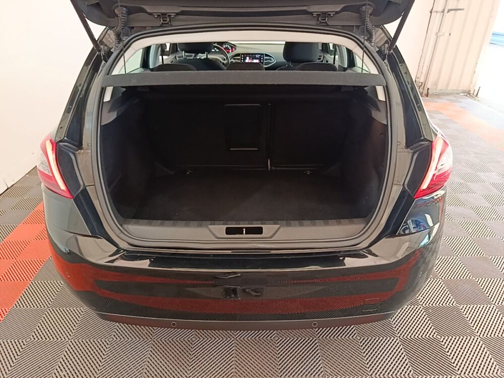 308 Puretech 130 S&S EAT8 ACTIVE BUSINE 2019 occasion 91580 &Eacute;tr&eacute;chy
