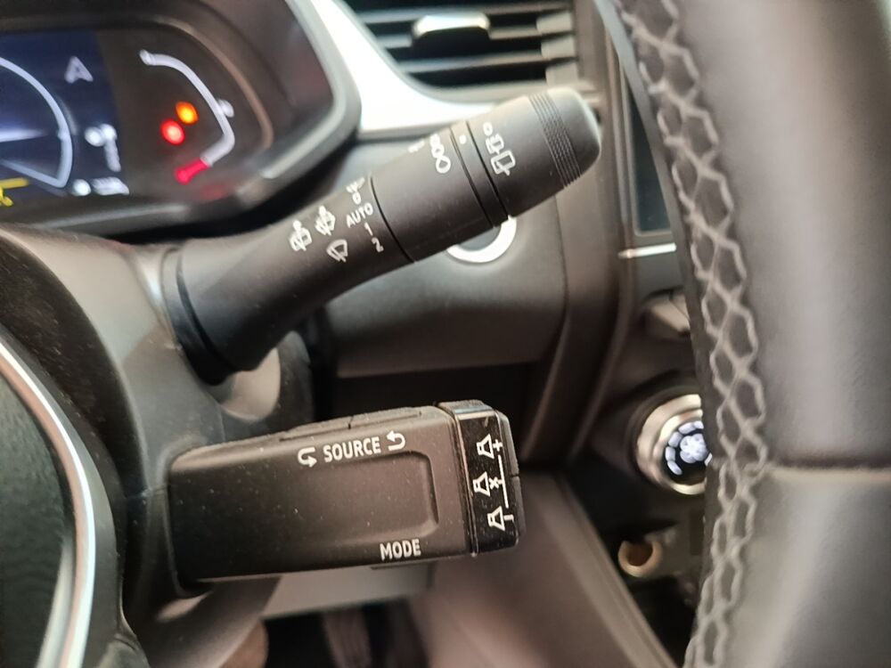 Captur Business E-Tech hybride 145 -21 2022 occasion 91580 &Eacute;tr&eacute;chy