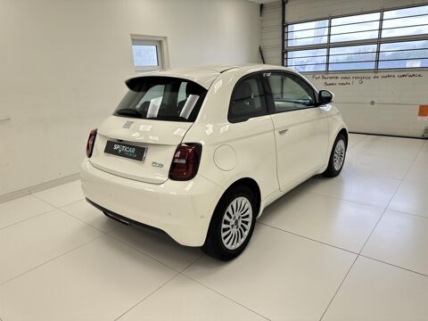 500 24kWh 2023 occasion 76360 Barentin