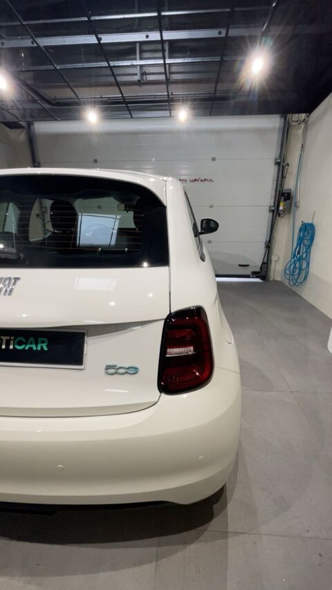 500 E 24kWh 2023 occasion 76360 Barentin