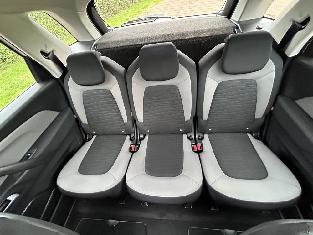 C4 Picasso PureTech 130 S&S BVM6 Intensive -- MOTEUR GARANTIE 10 ANS 2016 occasion 42640 Saint-Germain-Lespinasse